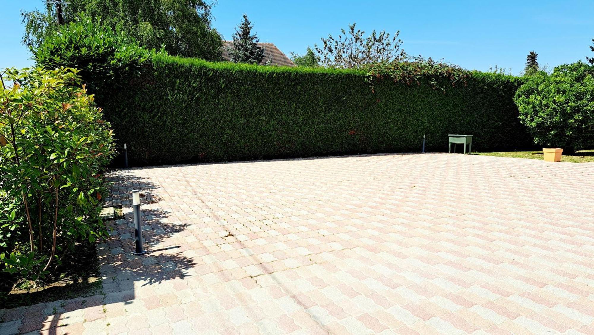 Holiday home Les Trois Palmiers - Jardin, Jacuzzi Privatifs Les Breviaires